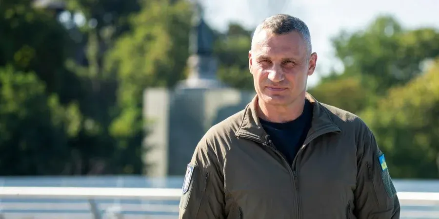 Київ просить уряд дозволити метро через міст під час тривог — Кличко