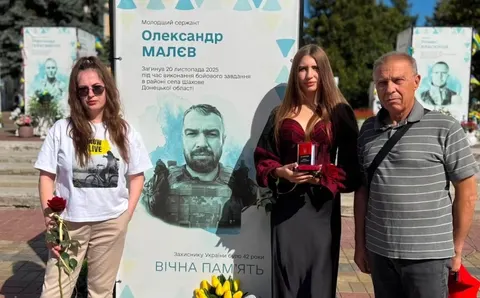 На Волині родині загиблого Героя вручили орден «Хрест Героя»