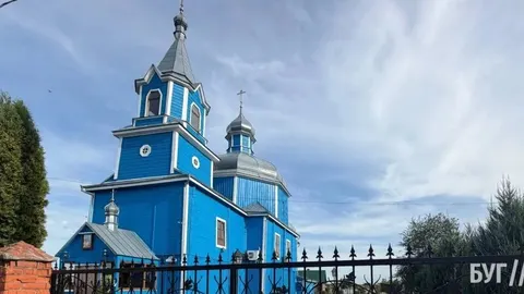 34 засідання і жодного кроку вперед: Камінь-Каширський храм досі під вартою УПЦ