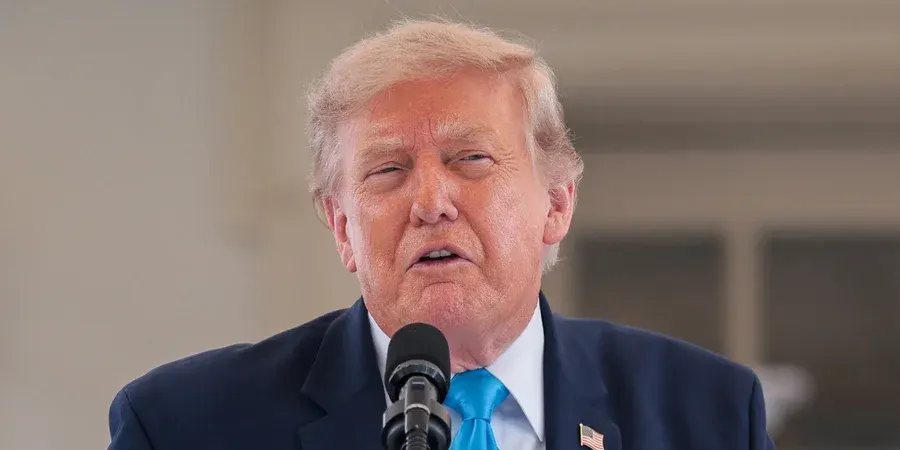 Трамп хоче додати Іран до санкційного законопроєкту: що це означає