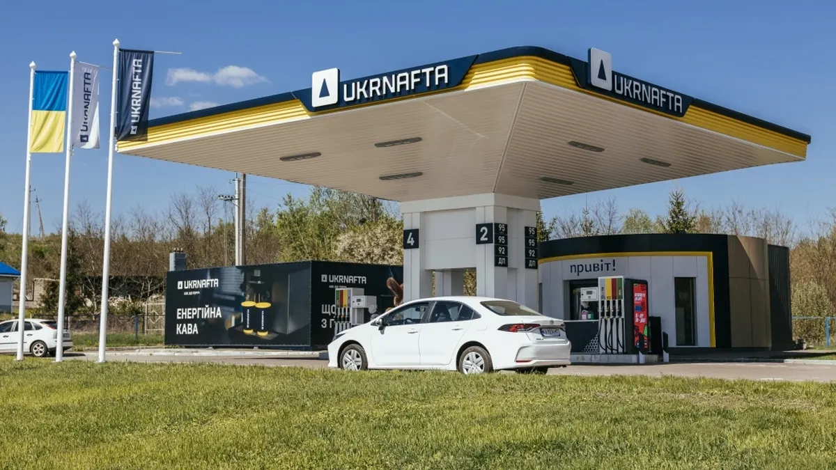 UKRNAFTA почала завозити арктичне пальне Orlen: що це змінить для водіїв