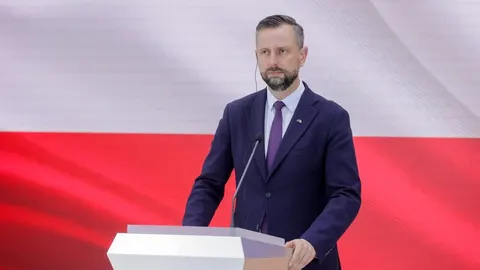 Польща: нас від війни відділяють лише кілька метрів