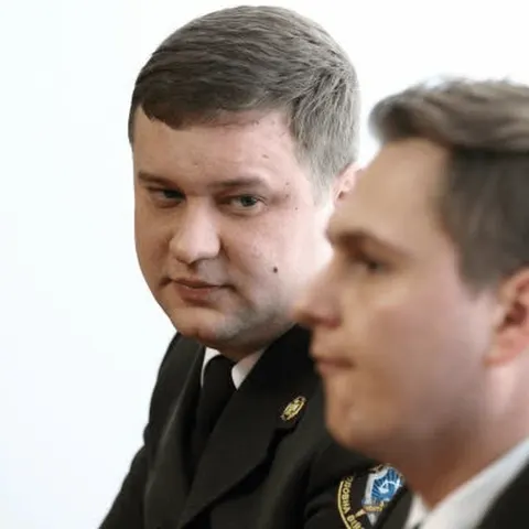 Крим виконує управлінські функції в ОГП, а журналісти знайшли російський паспорт