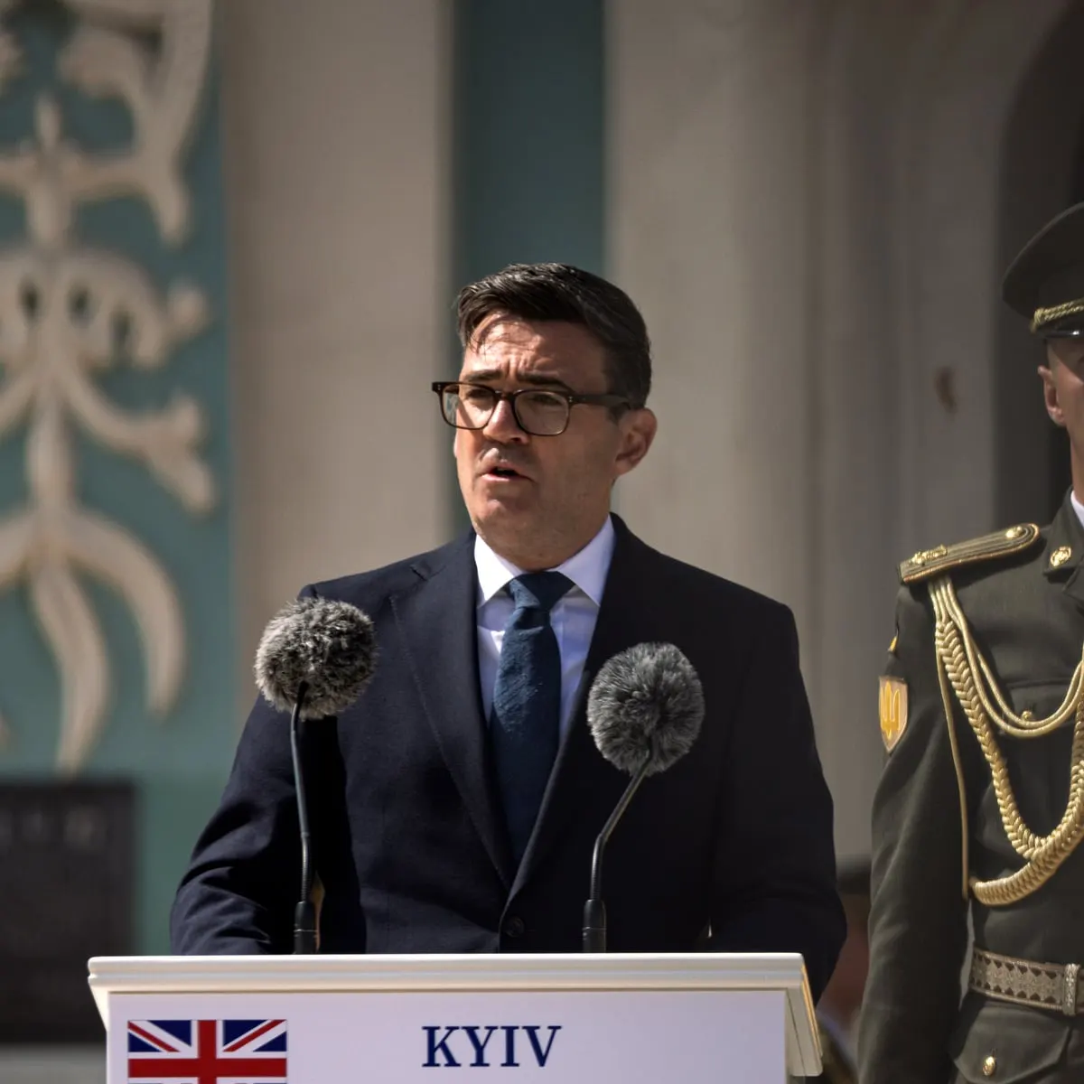 Британський прем'єр їде до США просити Patriot для України