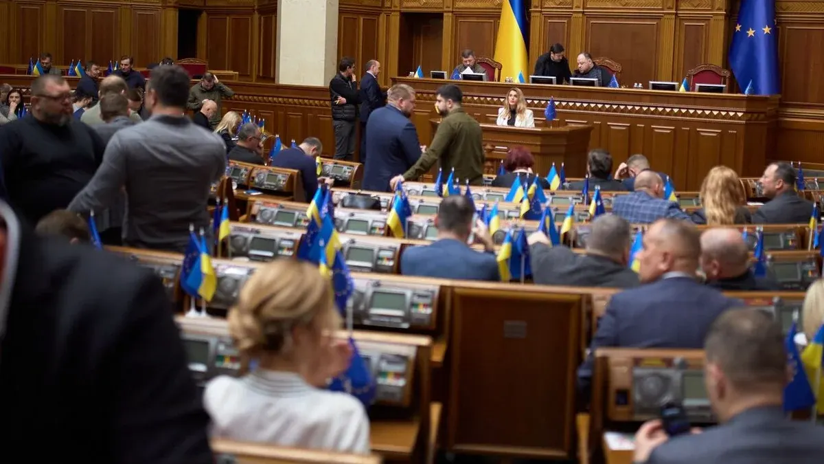 За 7 років Рада втратила 71 депутата: хто і чому складав мандати