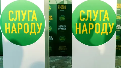 Рада поповнилася двома новими нардепами від «Слуги народу»