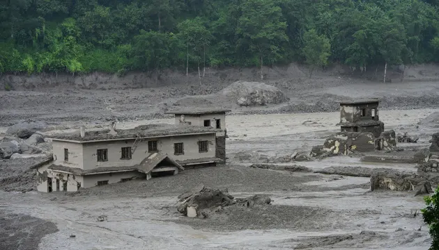 Відновлення Непалу після повені може коштувати до $5 мільярдів