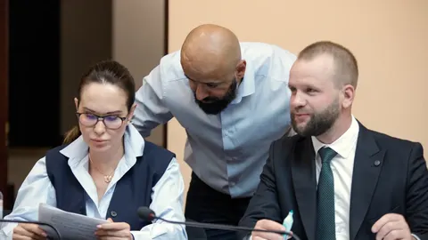 Найєм пояснив, чому його фірма захищає Ірину Мудру