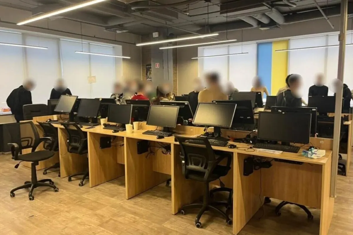 Зеленський пропонує до 12 років за колцентри та «дропи»