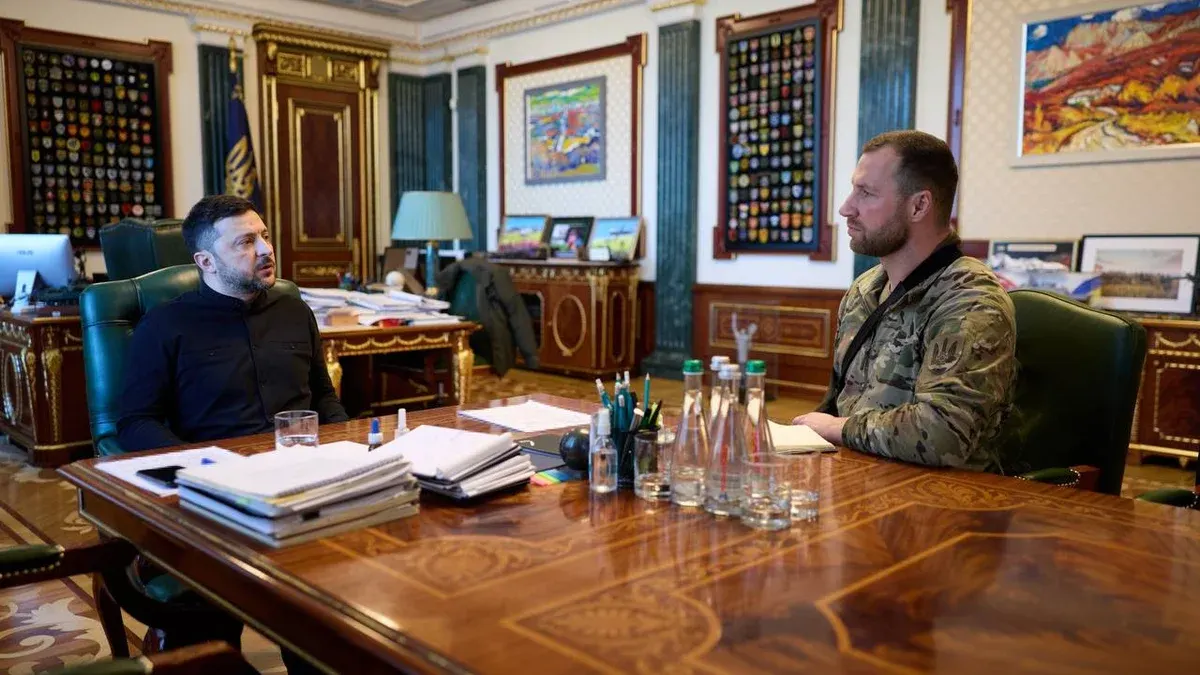 Хмара йде на посаду міністра оборони вже не як військовий