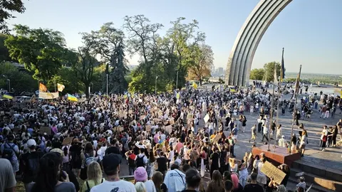 У Києві стартувала хода за повернення Федорова в Міноборони