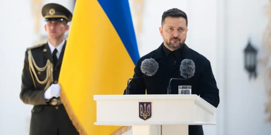 Зеленський доручив Буданову та Сибізі налагодити новий формат спілкування з послами