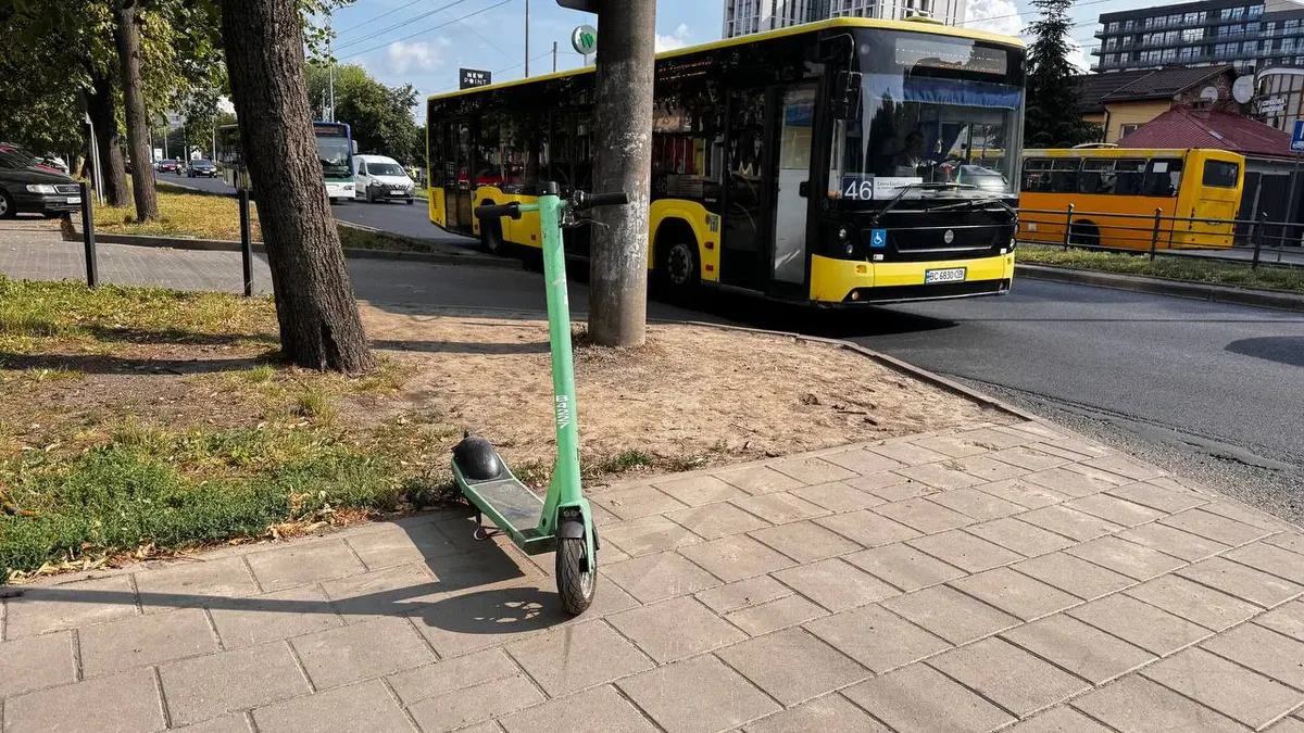 У Львові ввели нові правила для електросамокатів: вік, шоломи та швидкість