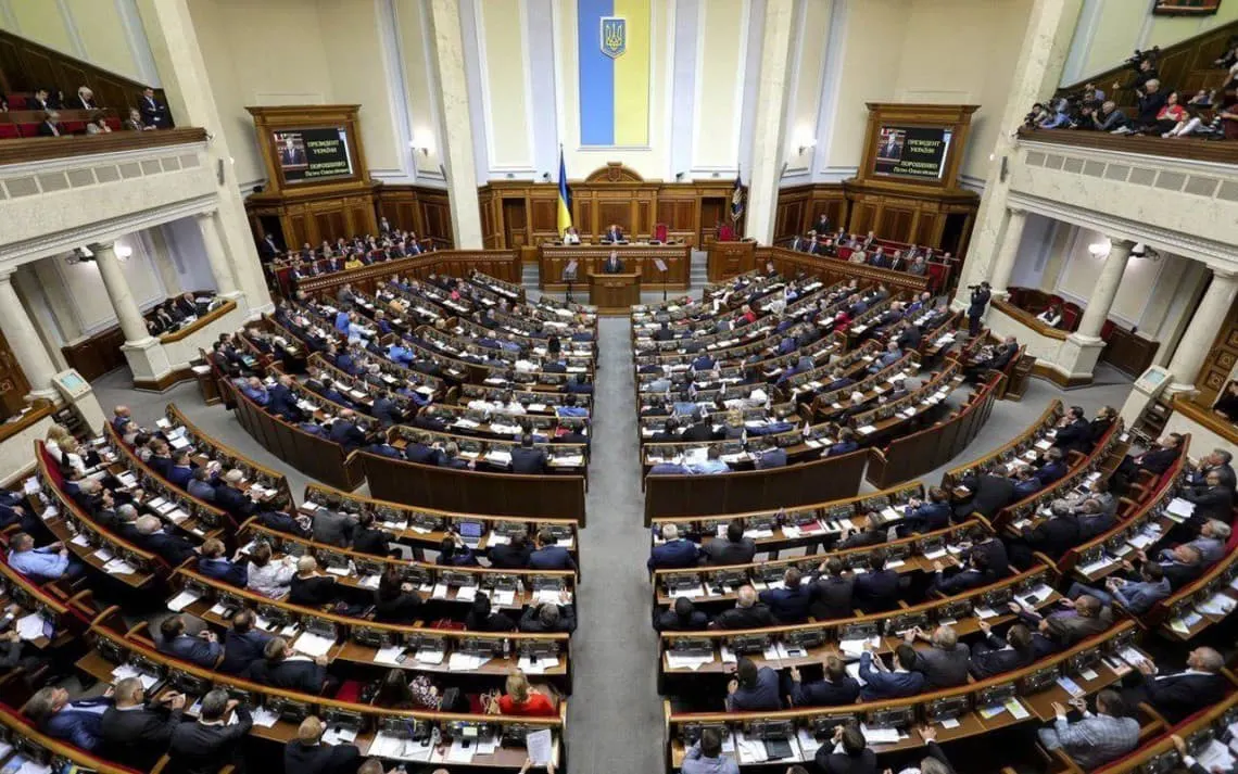 Стефанчук до депутатів: блокування законів б'є по фінансах держави