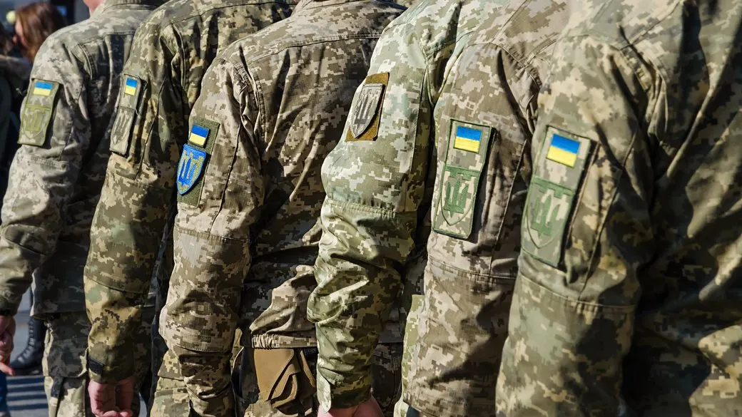 Військові зможуть скаржитися на корупцію без страху звільнення