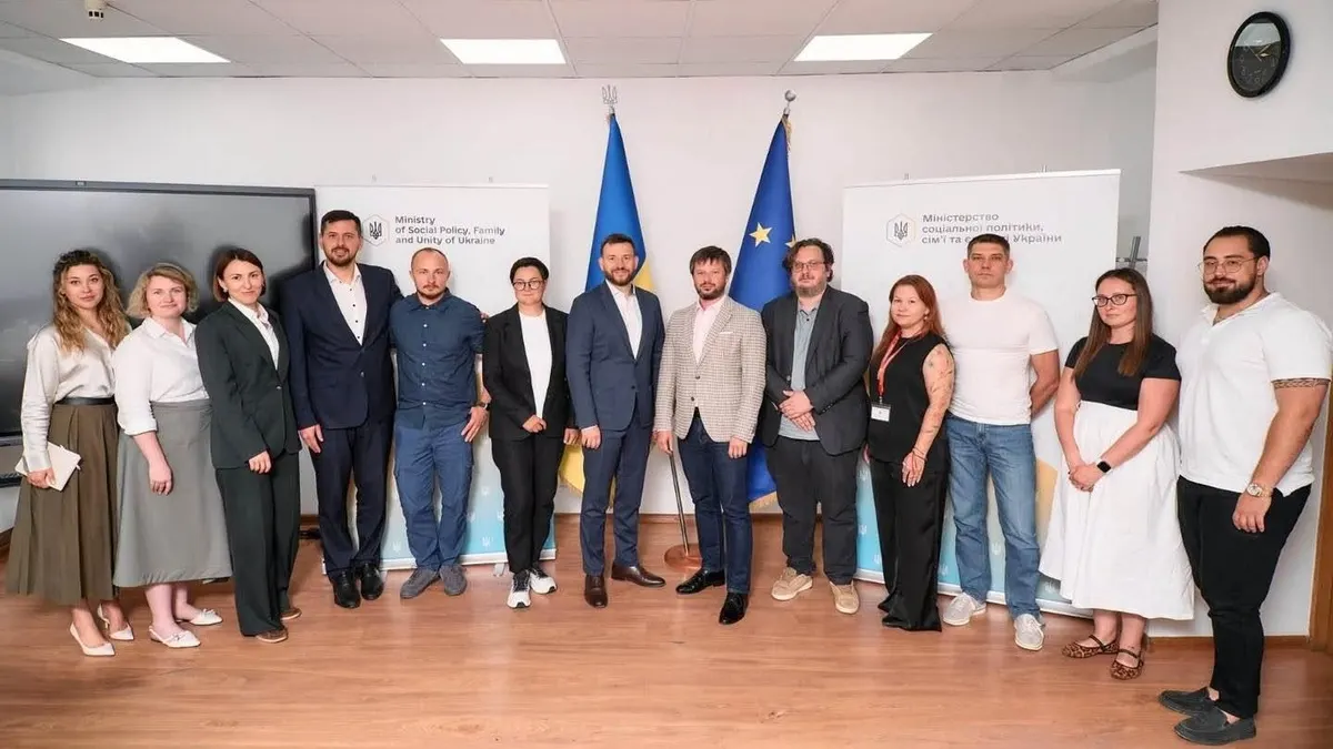 УЧХ і Мінсоцполітики готуються до зими: як допомагатимуть найвразливішим