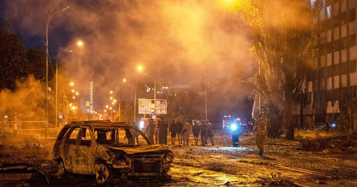 Польща засудила атаку РФ на Київ і стурбована пошкодженням посольства Литви