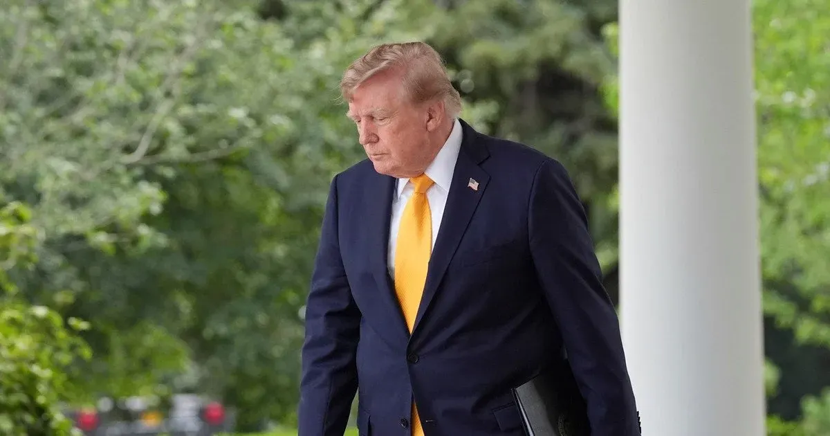 Трамп підписав закон Грема, Зеленський закликав не гаяти часу: головне за ніч