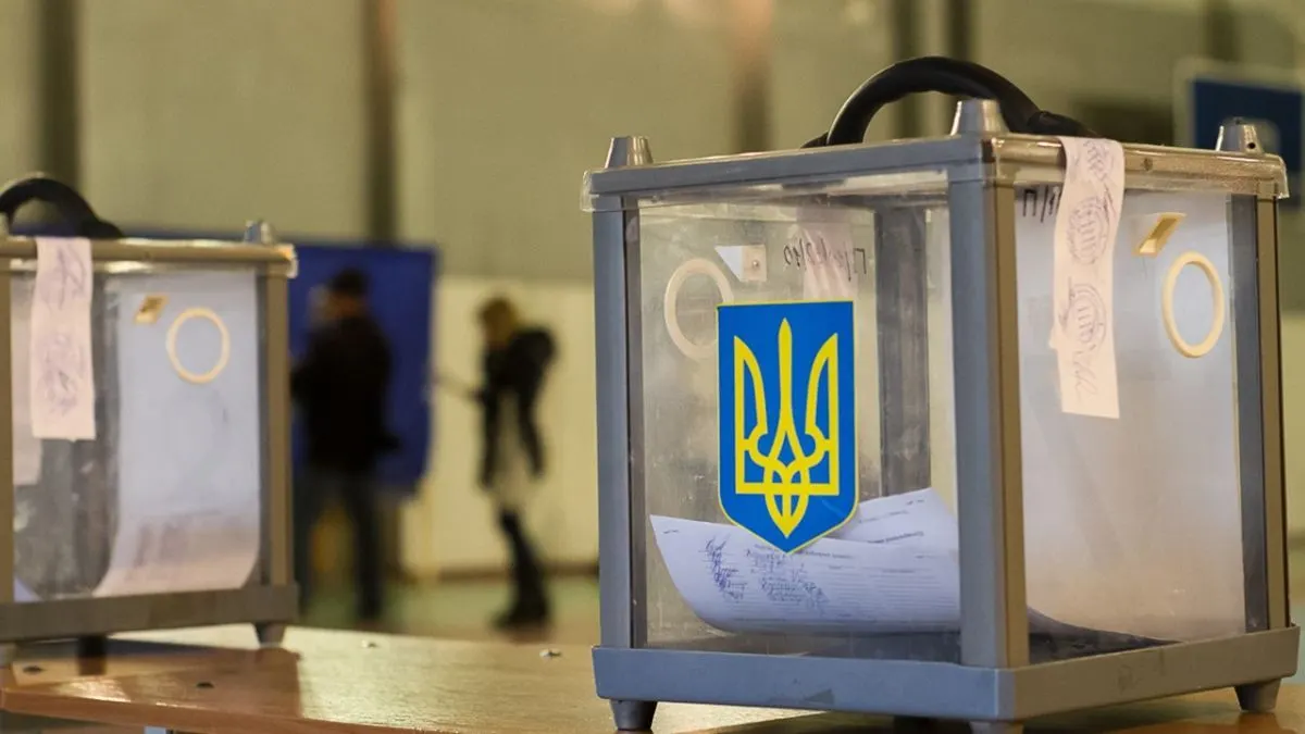 Членів виборчкомів зобов'яжуть володіти українською: що передбачає законопроєкт