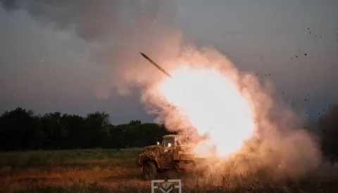 Удар по Ozon, візит німецького міністра та день жалоби у Кривому Розі: головне за 22 серпня