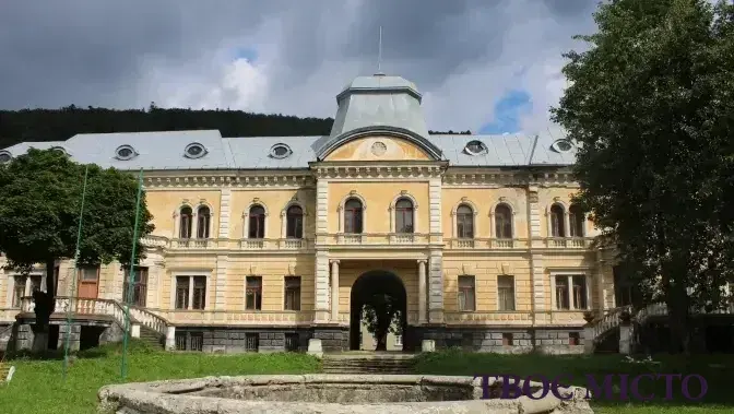 Львівщина зібрала 43 млн грн туристичного збору, а палац Гредлів відкриють 23 серпня