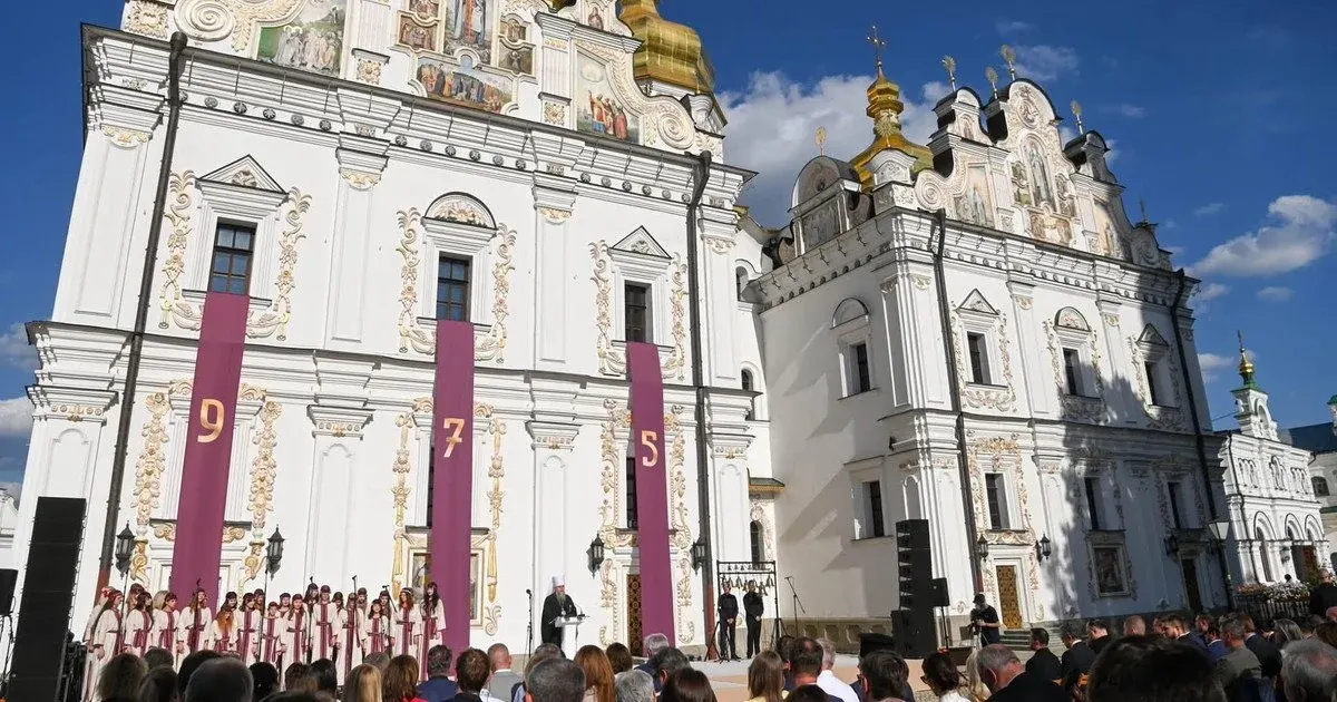 Ілля Муровець, а не Муромець: у Лаврі розкрили правду про мощі воїна