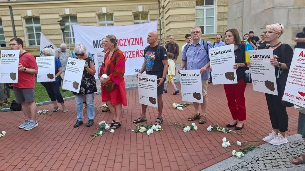 У Польщі вийшли на протести проти нападів на українців: петиція Туску зібрала 11 тисяч підписів