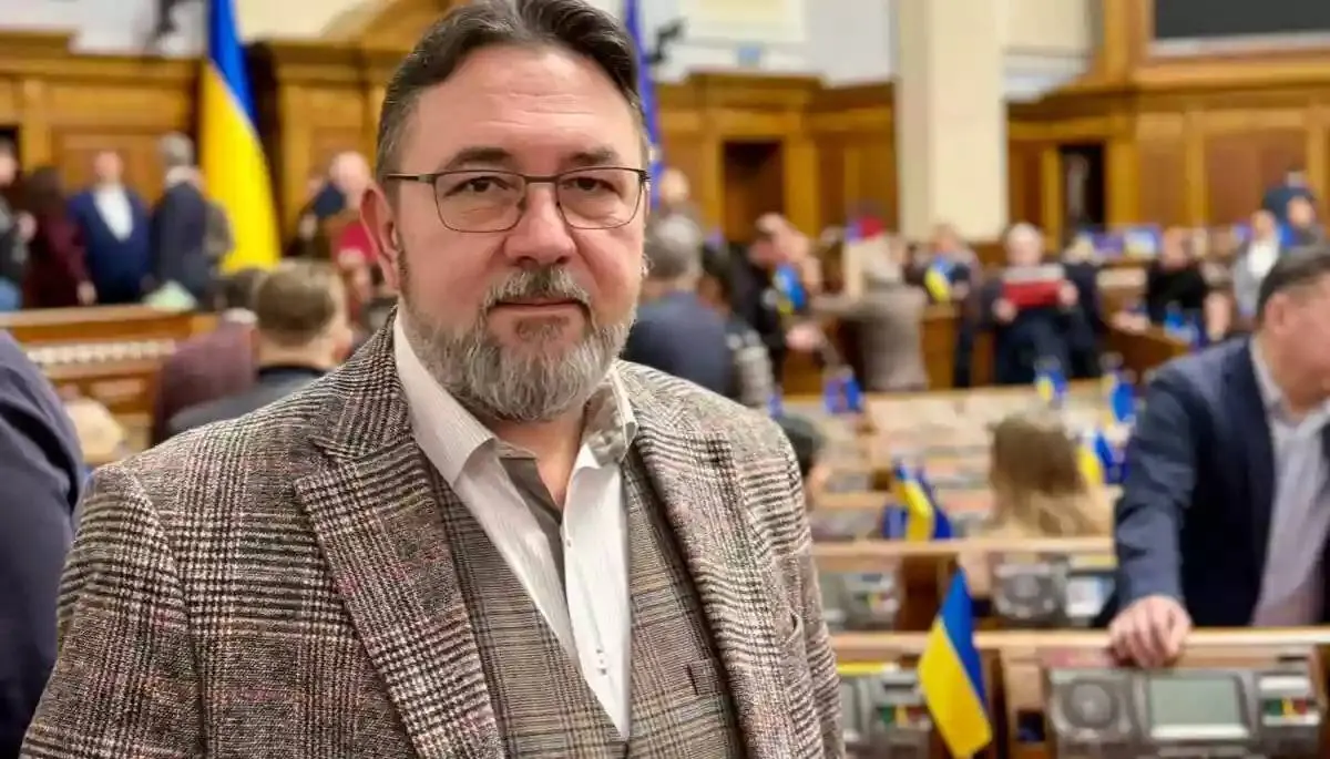 Потураєв: вибори під час війни можуть позбавити владу легітимності