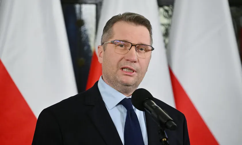 Напад у Вроцлаві: Чарнек звинуватив уряд, МВС відповіло цифрами