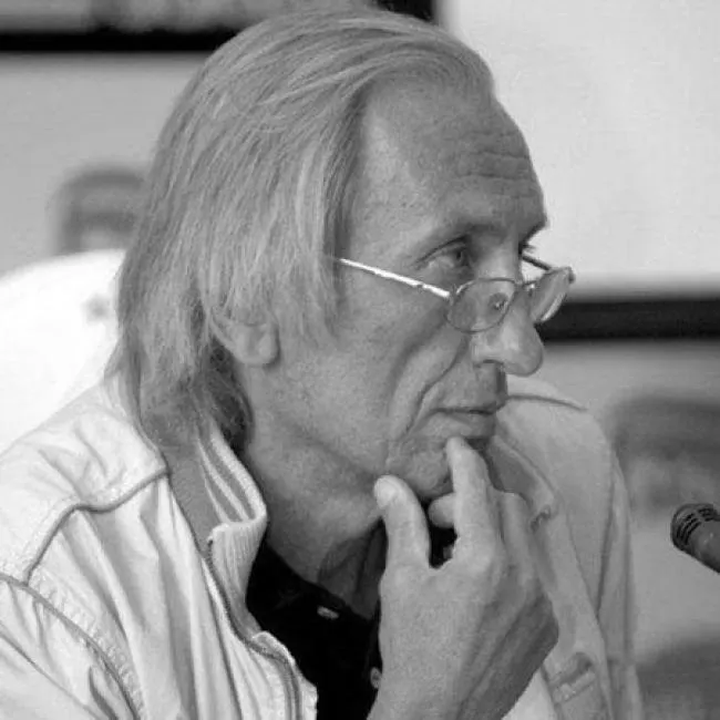 Особняки, про які не писали: як в українських містах з'являються «самі собою» цілі райони