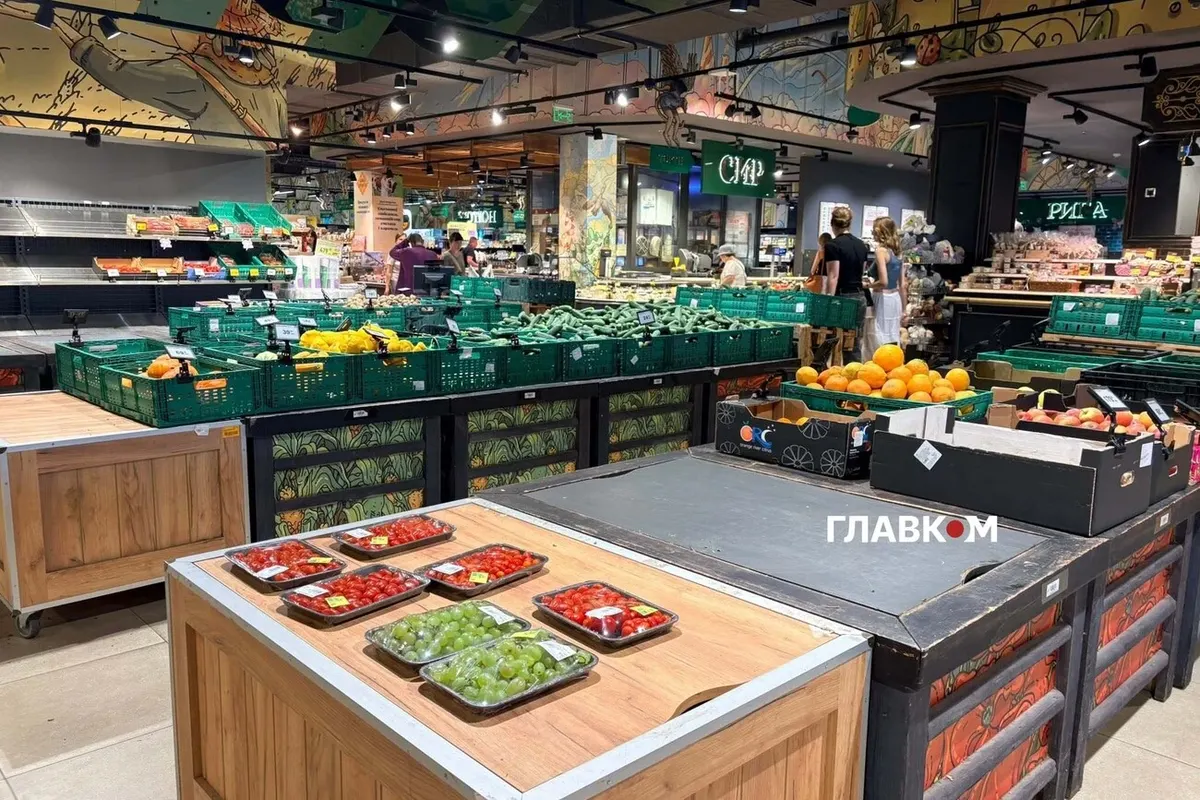 Висоцький: дефіциту продуктів немає, ціни різко не зростуть