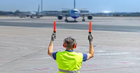 Київ офіційно попередив ICAO: російське небо небезпечне для цивільних