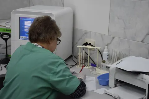 Уряд затвердив правила роботи лікарень під час тривоги: що змінилося