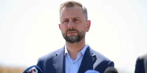 «Ви помилилися, обираючи ворога»: міністр оборони Польщі про критику опозиції