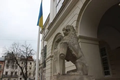 Львівська мерія не рахує гроші на судові збори та не знає, скільки справ програла