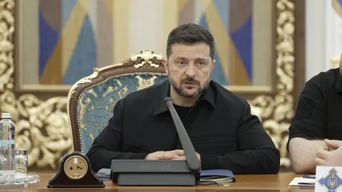 Зеленський доручив уряду підготувати закон про захист національних святинь