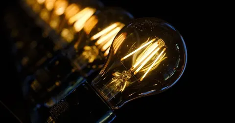 Тарифи на світло зафіксували до кінця 2026 року: що відомо
