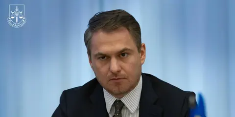 Кравченко з-за кордону звинуватив НАБУ і САП у тиску на Зеленського