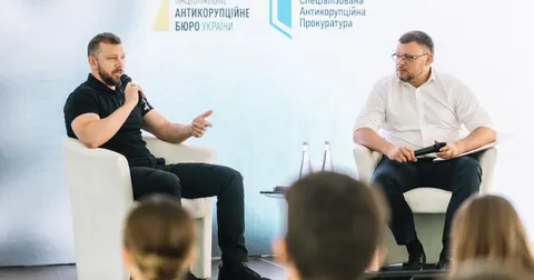 «Це стає політичною зброєю»: The Economist про ризик політизації НАБУ і САП