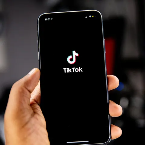 TikTok заплатить $400 млн штрафу через безпеку дітей у США
