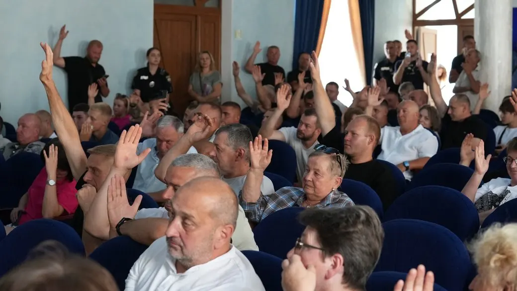 У Яремчі вимагають врегулювати «джип-тури»: що вирішили на слуханнях