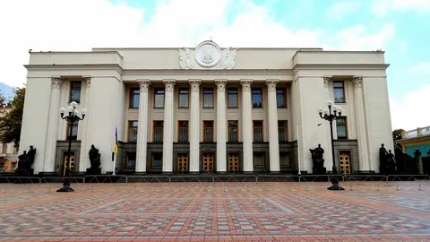 Железняк каже, що Рада йде на 26-денну перерву, у ВРУ заперечують