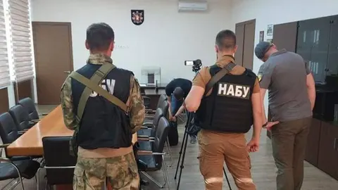 «Форест Гамп»: НАБУ показало плівки із посадовцями та нардепами