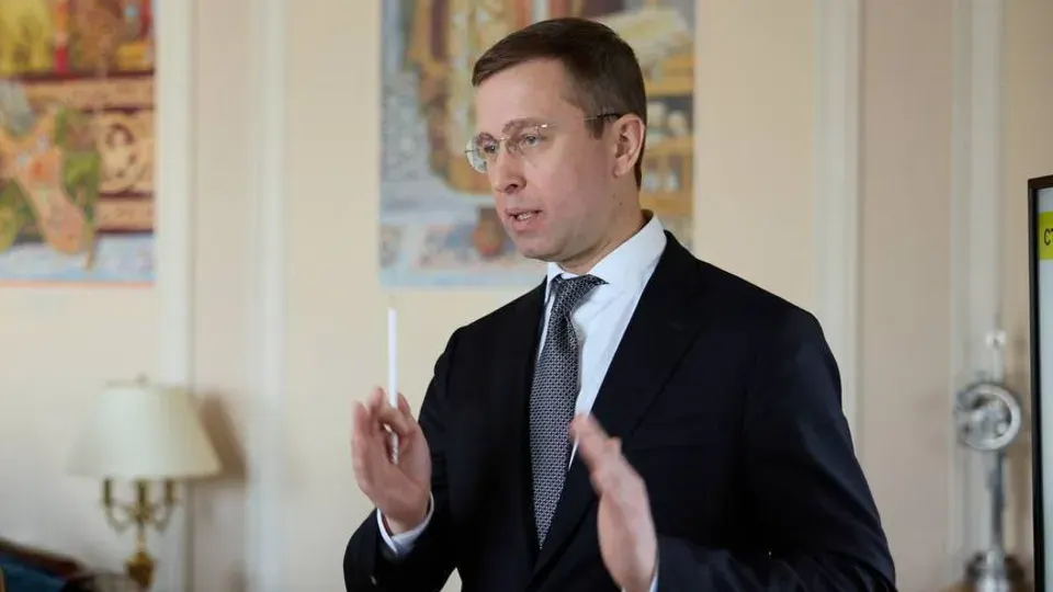 Sense Bank продадуть, а гроші віддадуть ЗСУ: заява прем'єра