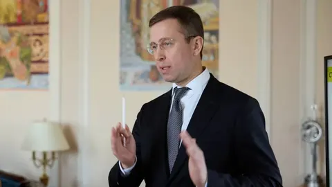 Sense Bank продадуть, а гроші віддадуть ЗСУ: заява прем'єра