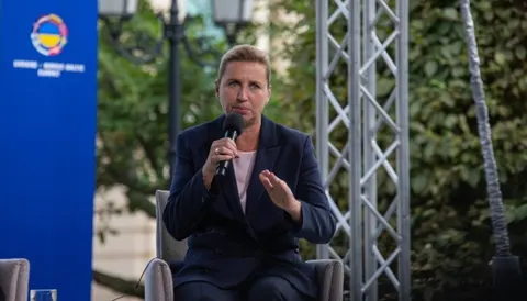 Фредеріксен: Європа має стояти з Україною, щоб захистити себе