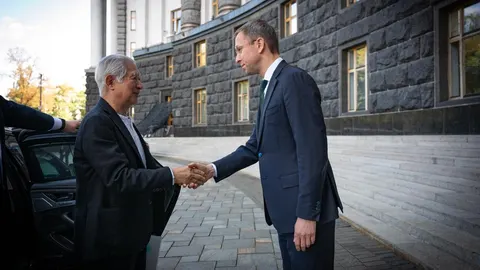 Корецький попросив Японію пришвидшити передачу трансформаторів для прифронтових 