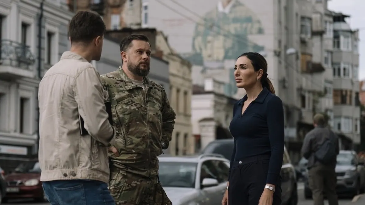 Американська блогерка Лумер прогулялася Харковом із Білецьким