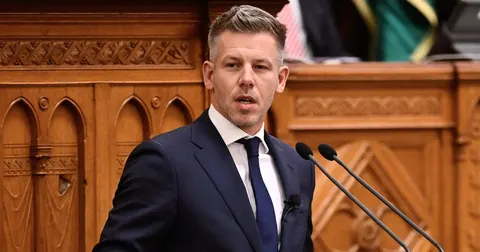 Угорщина офіційно назвала Росію загрозою для себе, Європи та світу