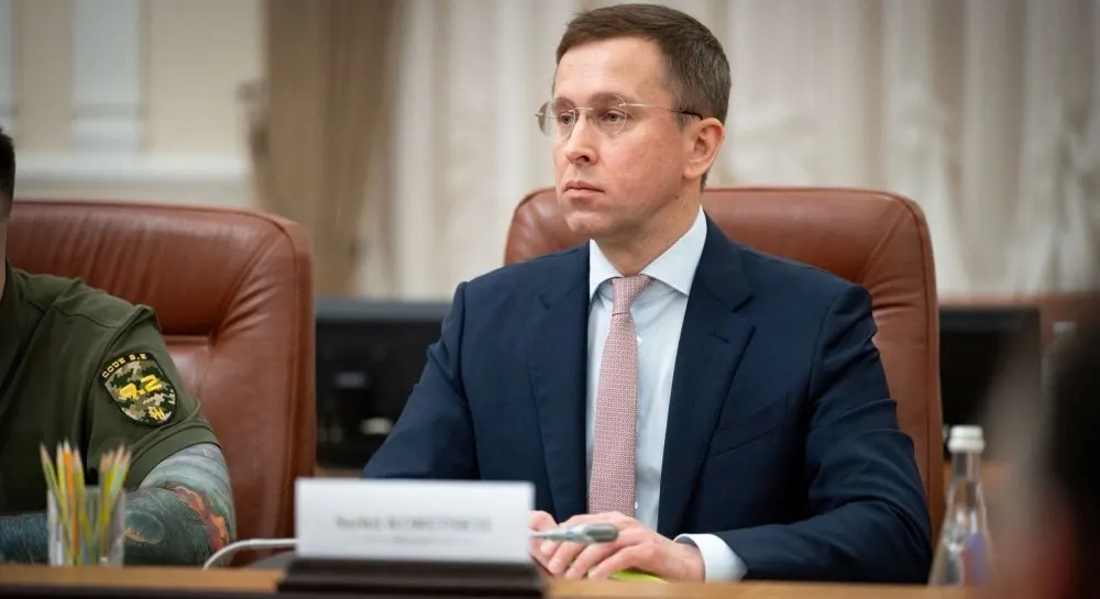 Корецький анонсував скорочення держпрацівників: вакансії та заступники міністрів під ножем